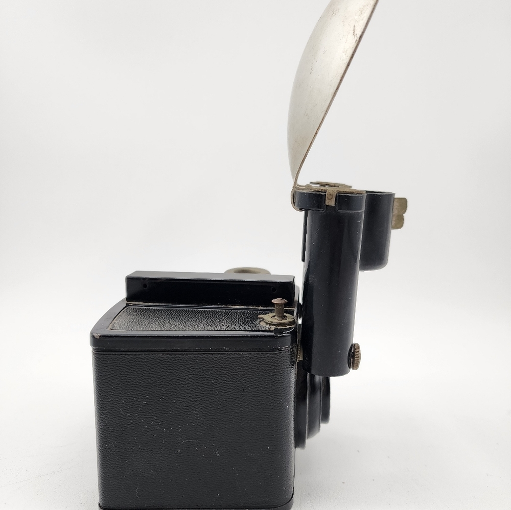 Vintage Kodak Brownie Flash Six-20 Untested - Picture 9 of 12